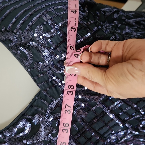 Galina Signature formal sequin gown - Picture 6 of 10